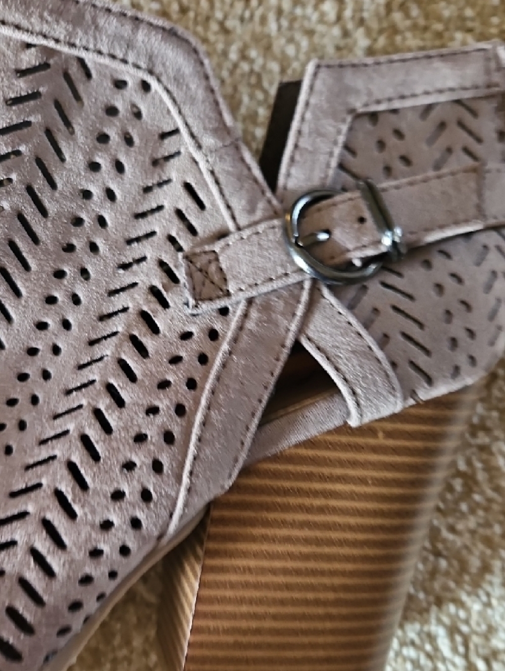 Cupid Size 8.5 Taupe Perforated Peep-Toe Block Heel Sandals - Picture 6 of 12